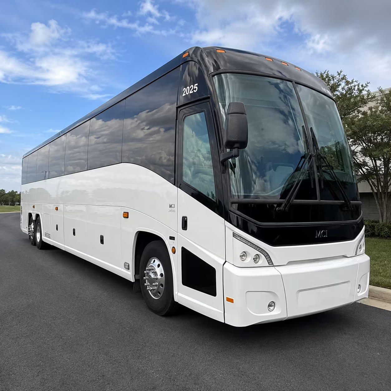 woodland field trip transportation